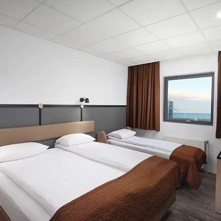 Hotel Cabin-3